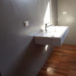 Applicazione resina microcemento ristrutturazione bagno