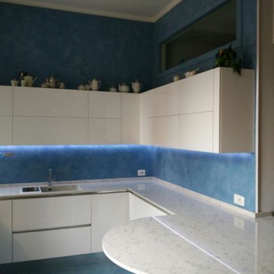 cucina rivestimento cemento strutturato colore a campione 3