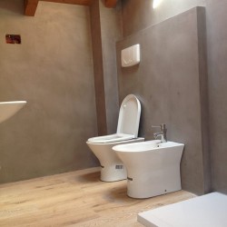 ristrutturazione bagno resine e parquet 2