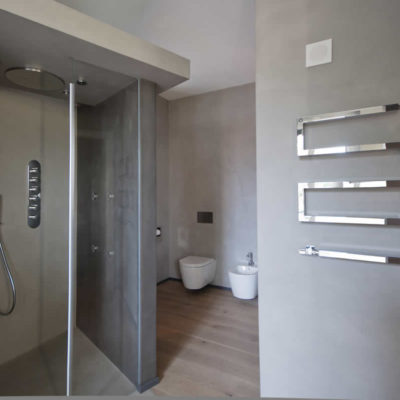 parquet spazzolato microcemento bagno 2