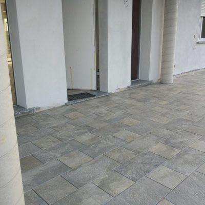pavimento gres porcellanato effetto pietra