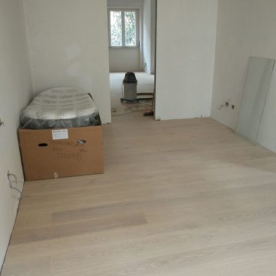 posa parquet spazzolato