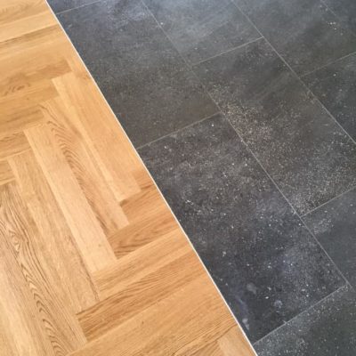 pavimento parquet rovere e gres