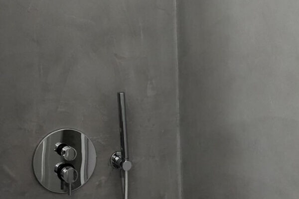 doccia in microcemento milnao