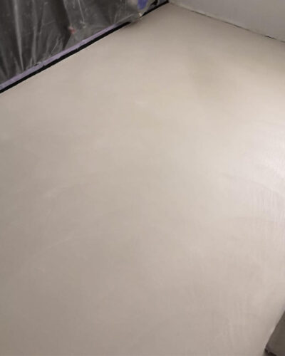 posa microcemnto a pavimento a milano