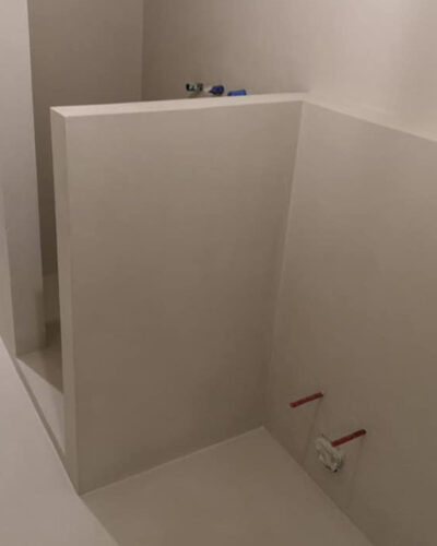 muretto divisorio in microcemento