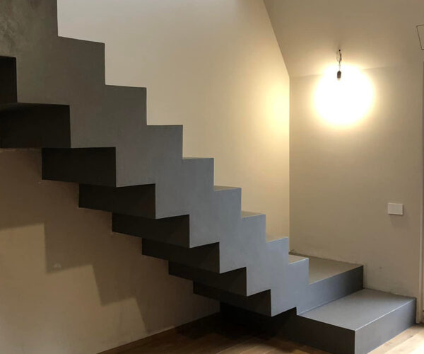 scala in oleomalta a milano