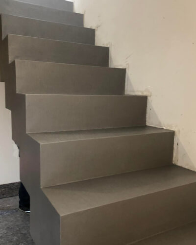 scala rivestita in oleomalta a milano